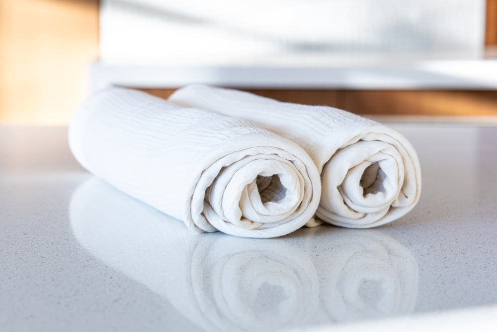 the loopi wearable burp cloth wrap in ecru - duo